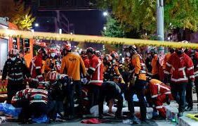 Corée du Sud : Au moins 120 morts, 100 blessés dans la bousculade d’Halloween à Séoul Seoul 1 e1667120904589