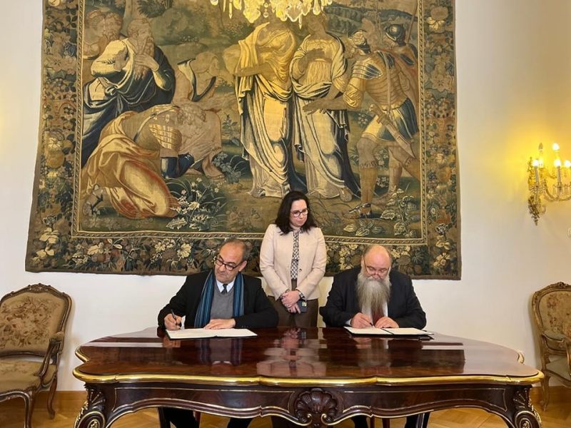 LA BNRM SIGNE UN PARTENARIAT AVEC LA BIBLIOTHÈQUE DE L’ACADÉMIE HONGROISE DES SCIENCES bnrm etranger