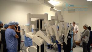 Lancement de la première plateforme de chirurgie robotique au Centre Hospitalier Universitaire Mohammed VI d’Agadir 1 316eccae e0c7 471e a2c9 9d0b72755201