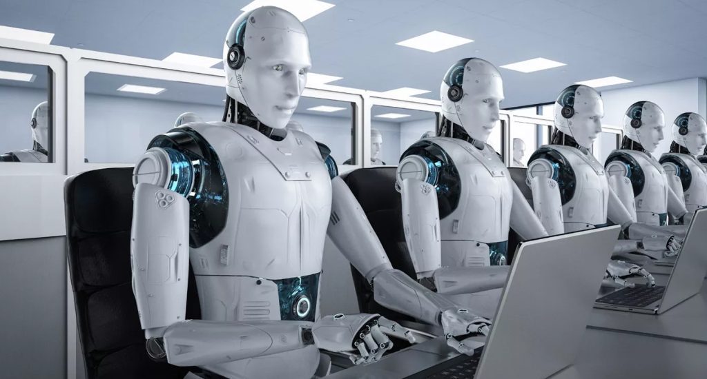 Illustration de robots humanoïdes équipés d’ordinateurs travaillant dans un open space moderne, symbolisant l’impact de l’intelligence artificielle sur les métiers et le marché du travail.