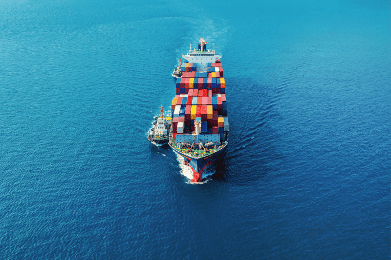 Cadix veut ouvrir une ligne maritime vers Agadir et Dakhla flotte maritime au Maroc e1704296339483