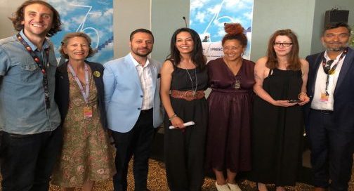 “Le Bleu du Caftan” remporte à Cannes le Prix de la Critique Internationale 1 Bleu 504x300 1 e1653928204586