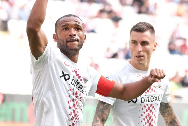Séisme en Turquie: Ayoub El Kaabi rassure les fans marocains 1 ayoub elkaabi 1664727301 e1664806704348