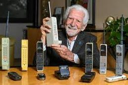 Inventeur Telephone Portable e1680184921804