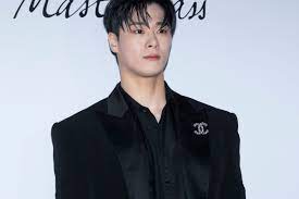 Décès à 25 ans de la star de la K-pop Moonbin, selon son label 1 MoonBin