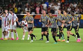 La Juventus domine lAC Milan aux tirs au but apres un nul