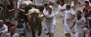 lachers de taureaux de la San Fermin 1