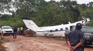 Bresil 14 morts dans le crash dun avion en Amazonie