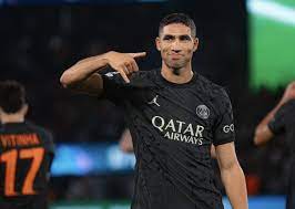 C1: Achraf Hakimi dans l'équipe type 1 C1 Achraf Hakimi dans lequipe type