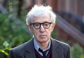 Woody Allen: 50 films et 4 Oscars ternis par des accusations d'agression sexuelle sur sa fille 1 Woody Allen