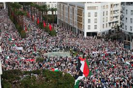 Gaza: Le Maroc réitère "sa grande inquiétude et sa profonde indignation" suite à la recrudescence des actions militaires et à l'aggravation de la situation humanitaire 1 Manif palestine rabat