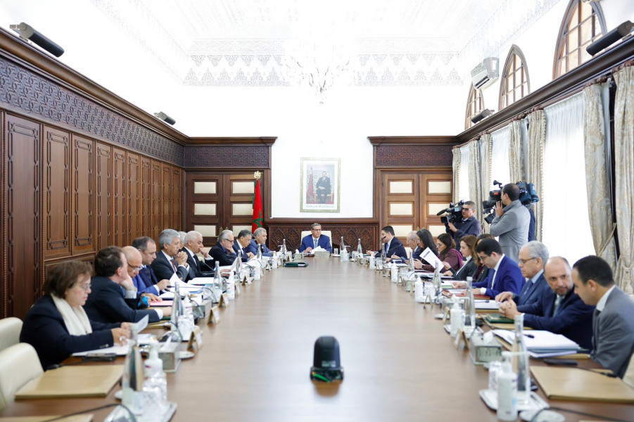 conseil de gouvernement 1702562108