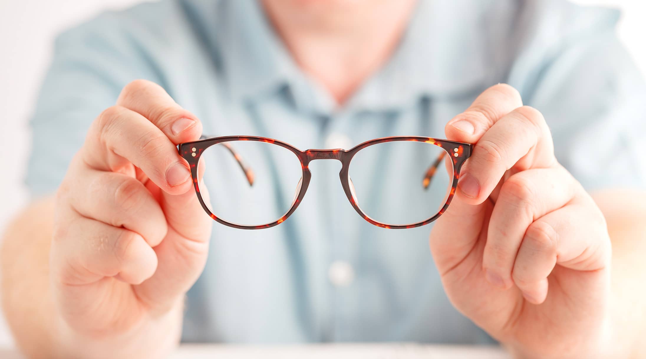 qui peut se deibarrasser de ses lunettes cover oph78 centre ophtalmologique