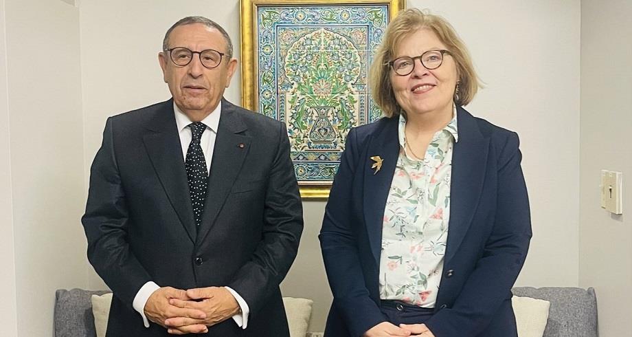 L'ambassadeur de SM le Roi à Washington Youssef Amrani s'entretient avec la Secrétaire d’Etat adjointe américaine pour le Proche-Orient 1 vis 0131202409193478