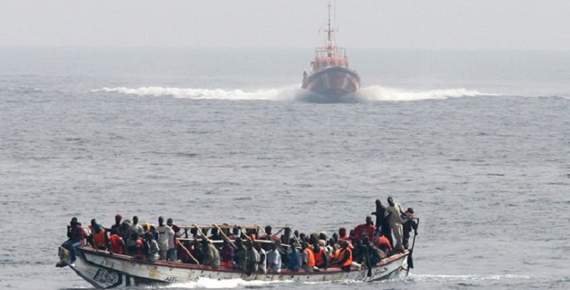 Des éléments des FAR portent assistance à 79 Subsahariens candidats à la migration irrégulière à Boujdour 1 marine 1654680509