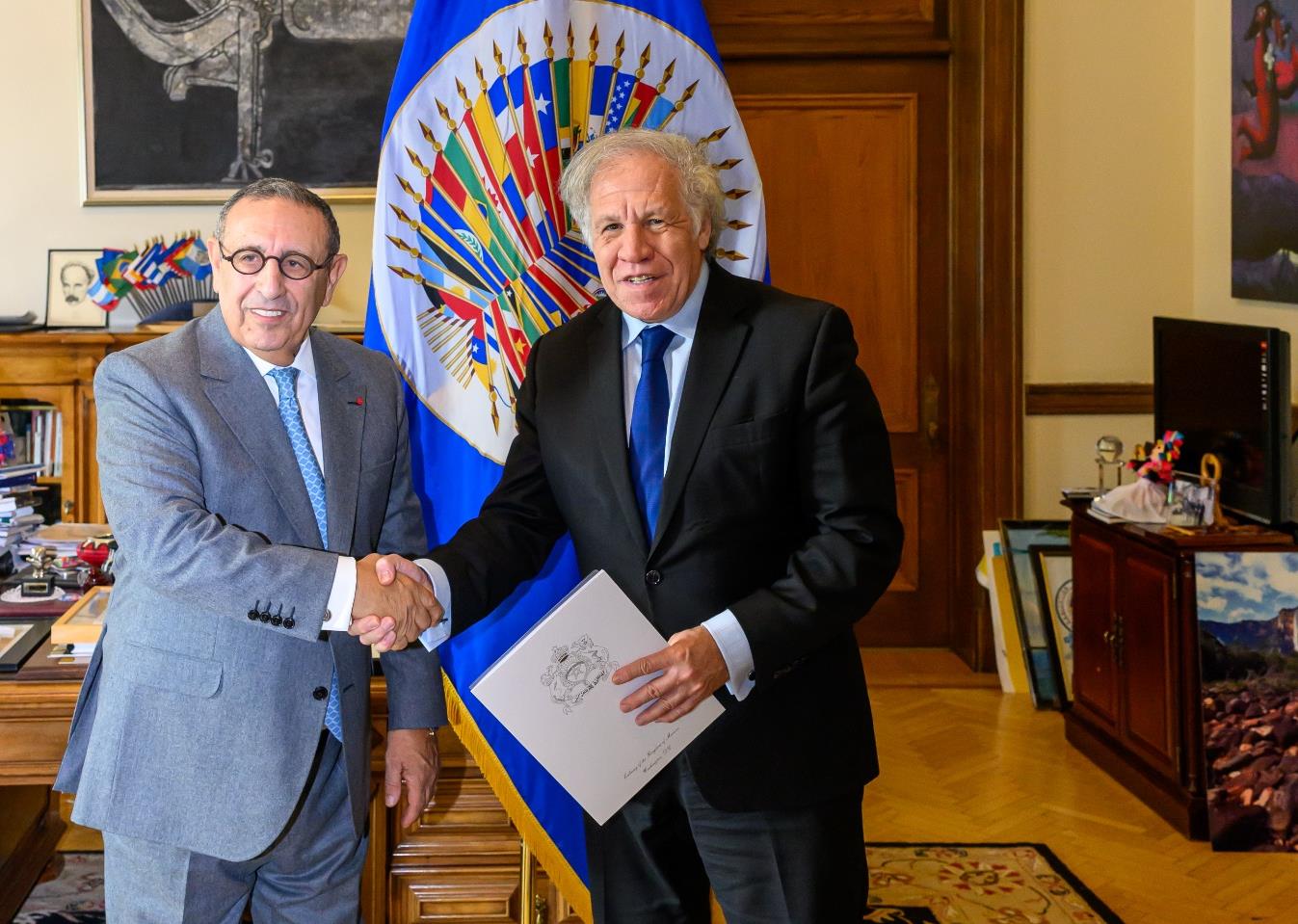 Youssef Amrani présente ses lettres de nomination comme Observateur permanent du Maroc auprès de l’OEA 1 vis 0214202411575139