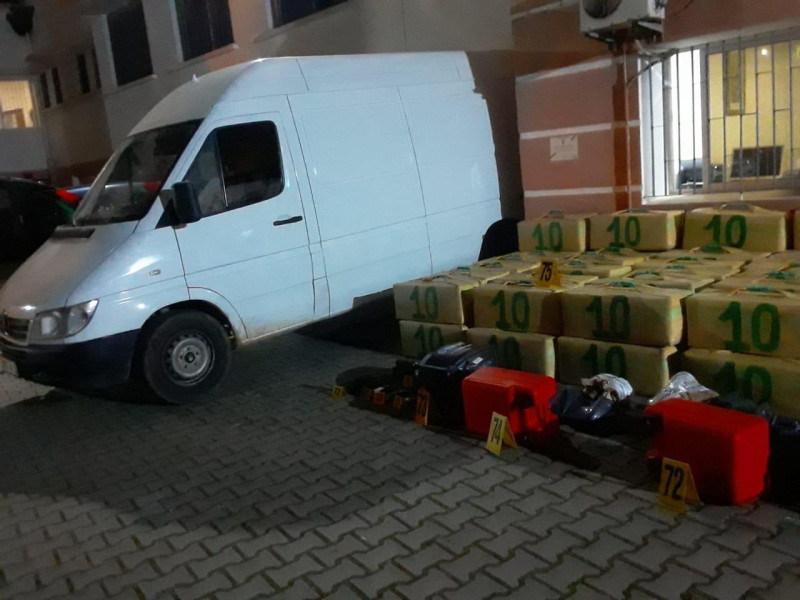 Kénitra: mise en échec d’une tentative de trafic de 2 tonnes et 145 kg de chira 1 9e2a18402059e7245ea8e2fc12b94a75 1709713714