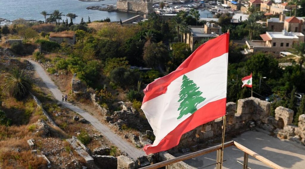 Le Liban ferme son espace aérien vis 0413202421280927