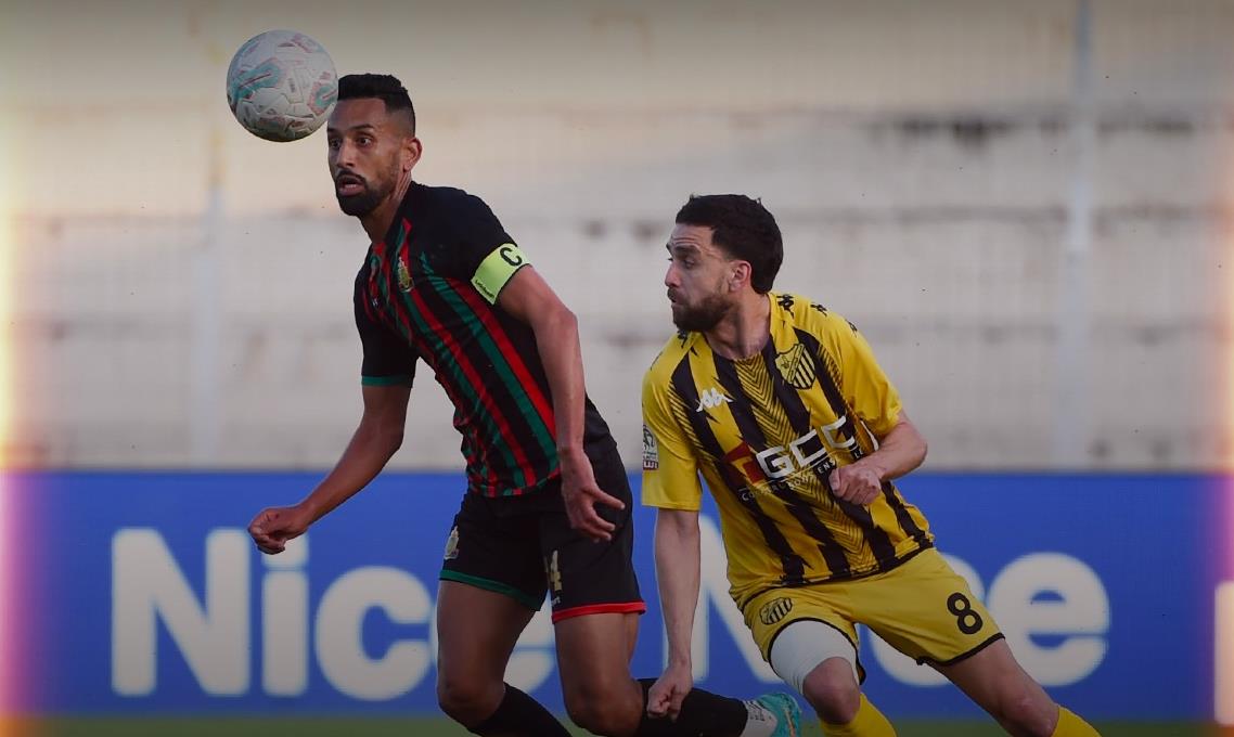 Le Maghreb de Fès s'incline devant L'AS FAR (3-1) 1 vis 0421202421123395