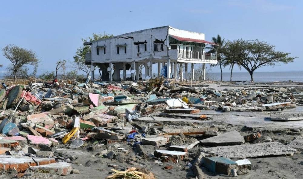 Indonésie : séisme de magnitude 6,5 au large de l'île de Java 1 vis 0427202423044519