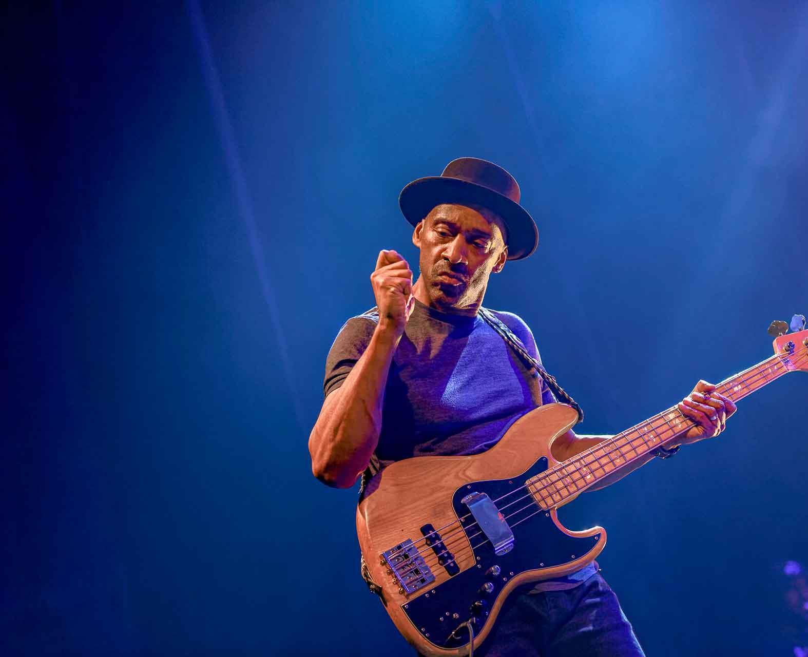 Marcus Miller : "Tanger, ville emblématique, est le choix évident pour accueillir les festivités du "Jazz day" 1 vis 0429202418213129