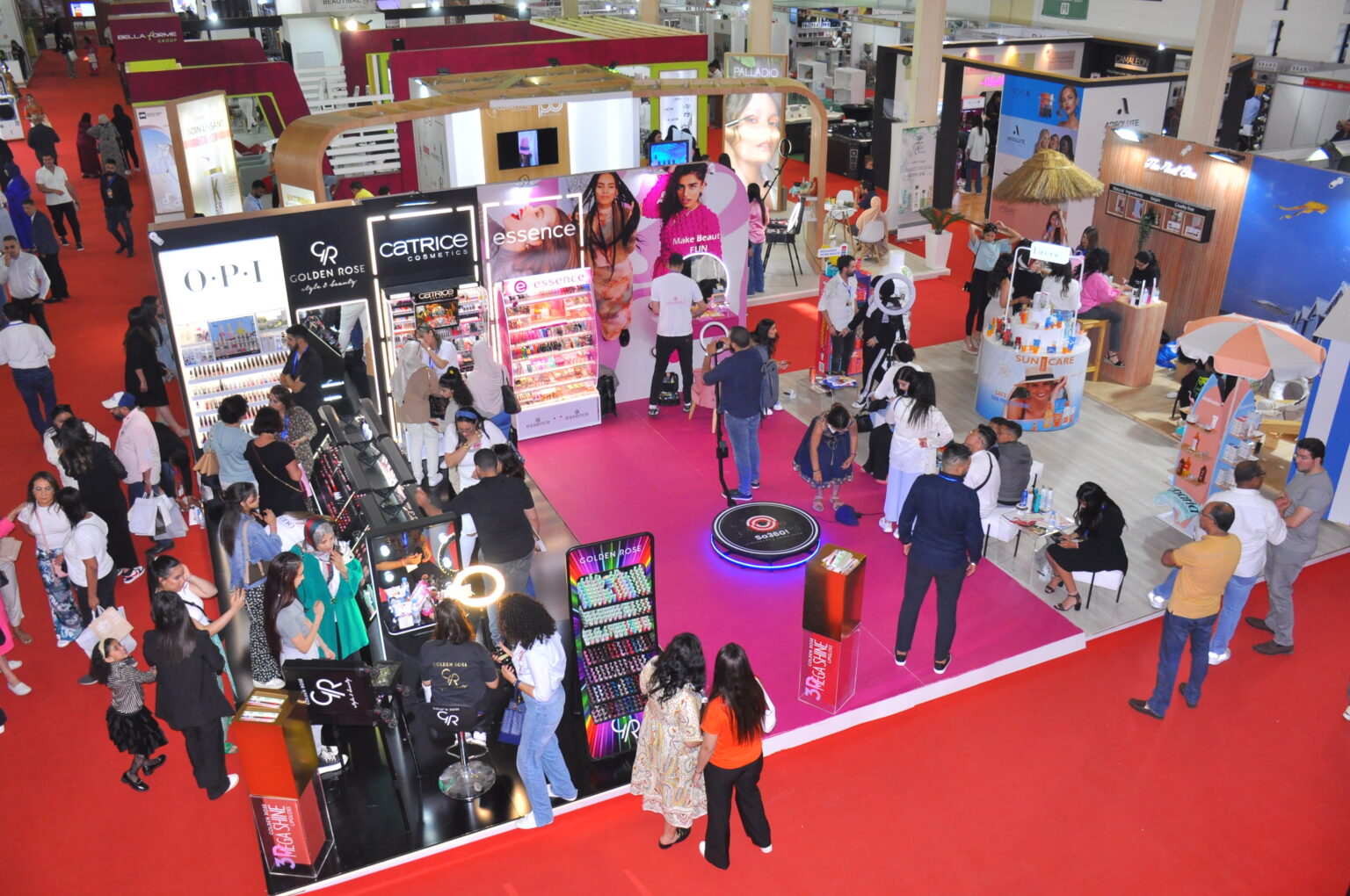 Beauté et bien-être : Le Salon international Cosmetista de retour pour sa 7e édition 1 Cosmetista 2023 Vue haut 1536x1020 1