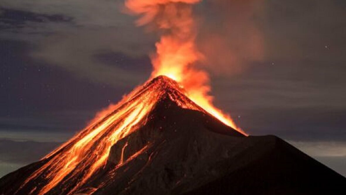 Indonésie: Nouvelle éruption du volcan Ibu 1 slider 1669646442vhommes