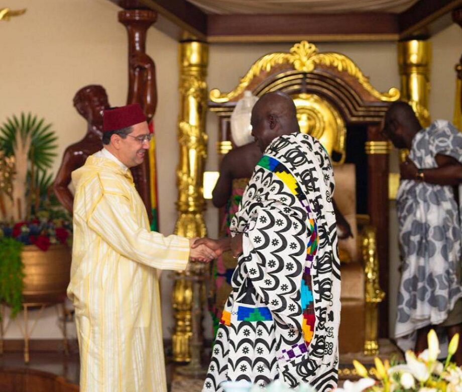 Bourita représente Sa Majesté le Roi Mohammed VI au 25è anniversaire de l’intronisation du Roi du Royaume Ashanti 1 vis 0512202416134844