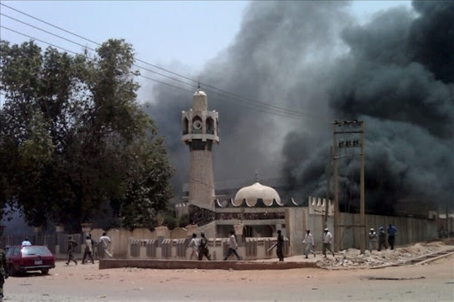 Nigeria : onze morts dans l'incendie d'une mosquée 1 vis 0517202422192927