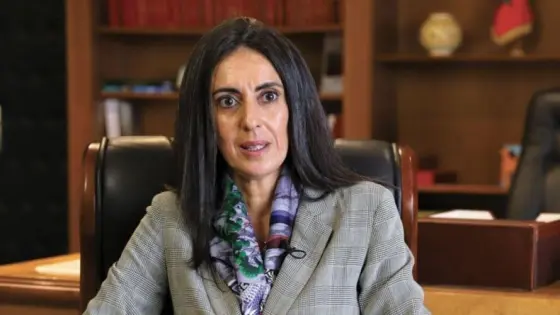 نادية فتاح العلوي