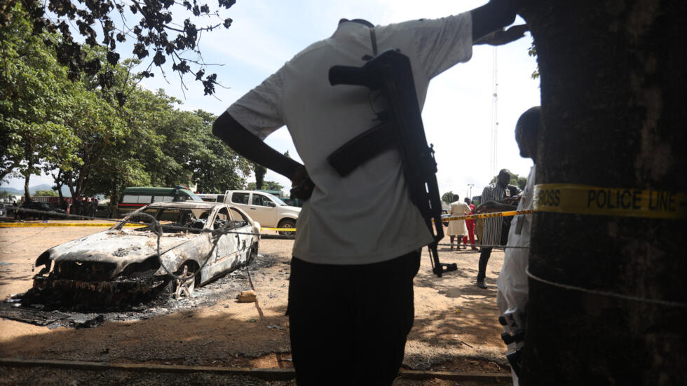 Attentats dans le nord-est du Nigeria : Au moins 18 morts 1 000 32DW88R