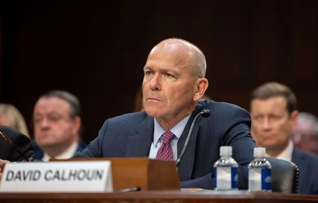 Le patron de Boeing sous le feu des critiques lors d’une audition devant une commission du Sénat 1 Dave Calhoun 1
