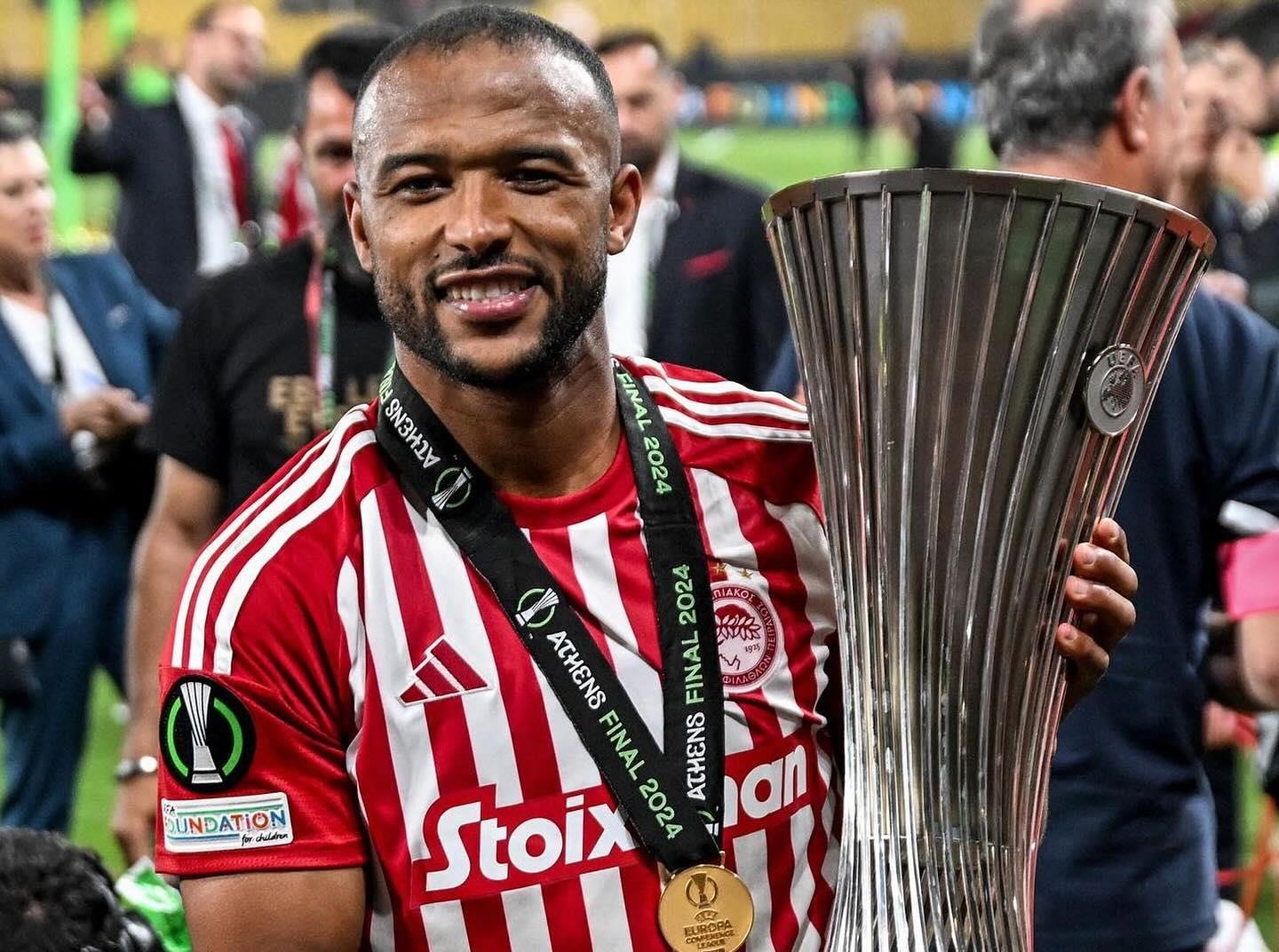 Ligue Europa Conférence : Ayoub El Kaabi désigné meilleur joueur de la saison 1 vis 0601202417473499