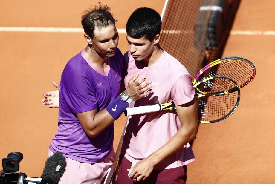 Tennis: Alcaraz et Nadal représentent l'Espagne aux JO 1 vis 0612202414134578
