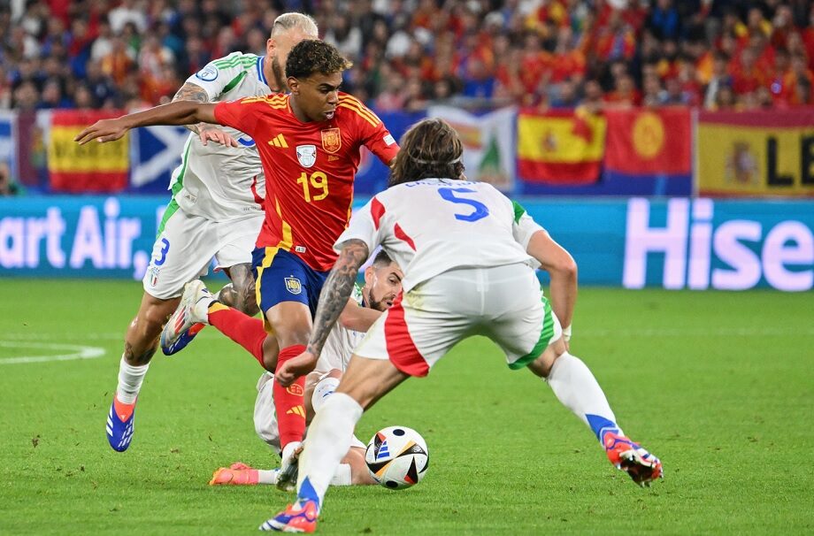 Euro 2024 : L'Espagne bat l'Italie et se qualifie pour les huitièmes 1 vis 0620202422200731