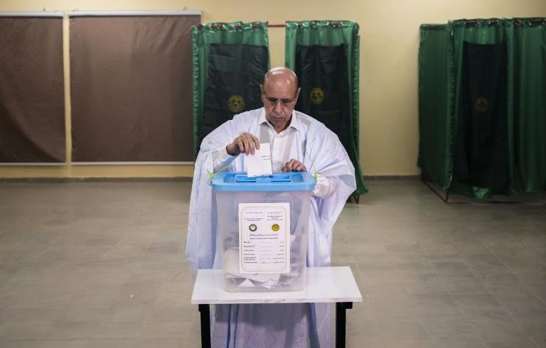 Les Mauritaniens ont voté pour élire leur président 1 vis 0629202422135822