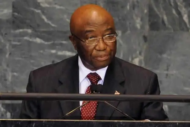 Liberia: le président Joseph Nyuma Boakai réduit volontairement son salaire de 40% 1 Joseph Nyuma Boakai