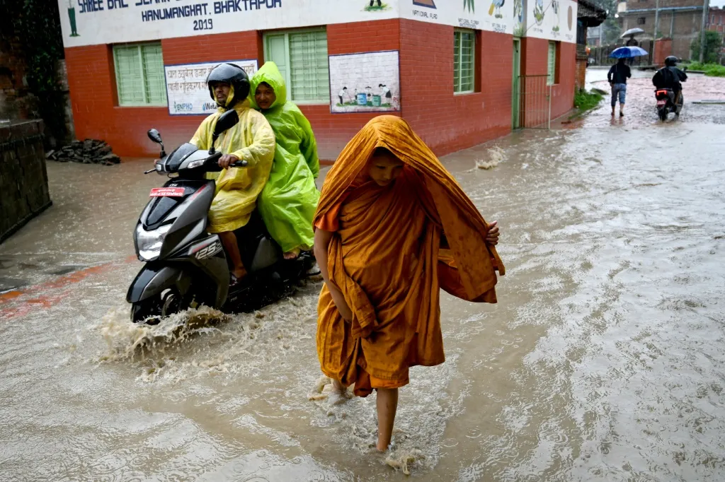 Népal: au moins 14 morts suite à des inondations et glissements de terrain 1 da0a902c7d1031bbe892a967a8468527 83037836