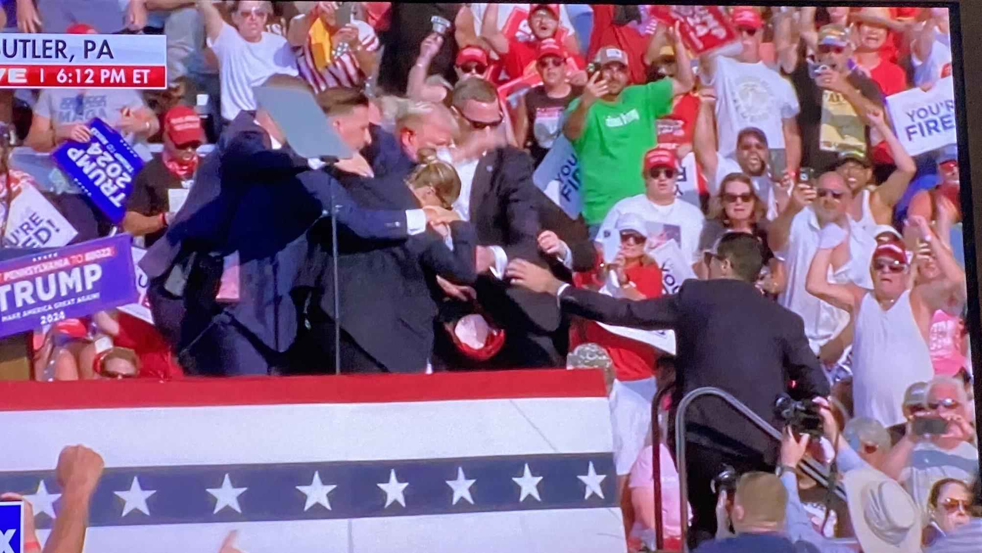 Donald Trump évacué d'un meeting de campagne en Pennsylvanie, Plusieurs détonations entendues 1 vis 0713202423290540
