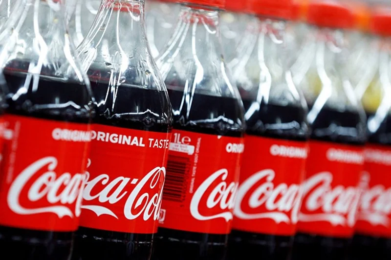 Des micro et nanoparticules de plastique retrouvées dans les bouteilles de Coca-Cola et Schweppes 1 coca