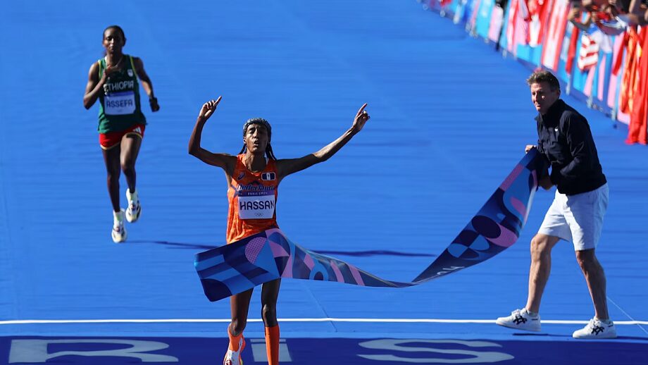 JO 2024 : la Néerlandaise Sifan Hassan remporte le marathon et établit un nouveau record Olympique 1 vis 0811202410101462