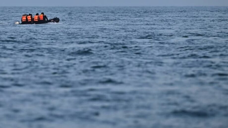 Royaume-Uni : deux migrants meurent lors d'une tentative de traversée de la Manche 1 vis 0811202415151076