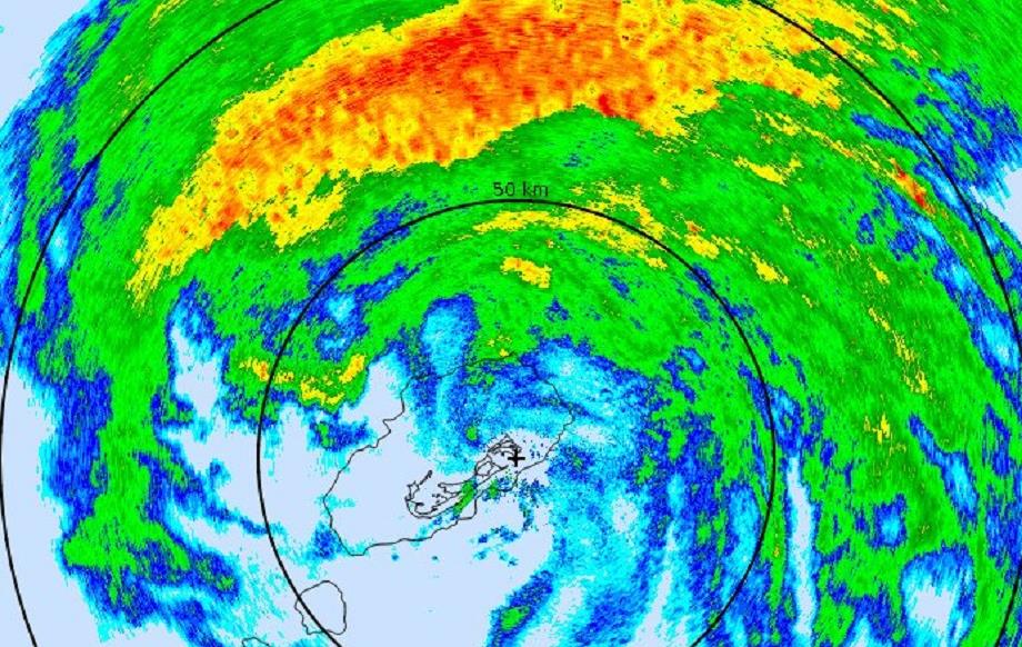 Ouragan Ernesto : des rafales de 170 km/h aux Bermudes 1 vis 0817202421142248