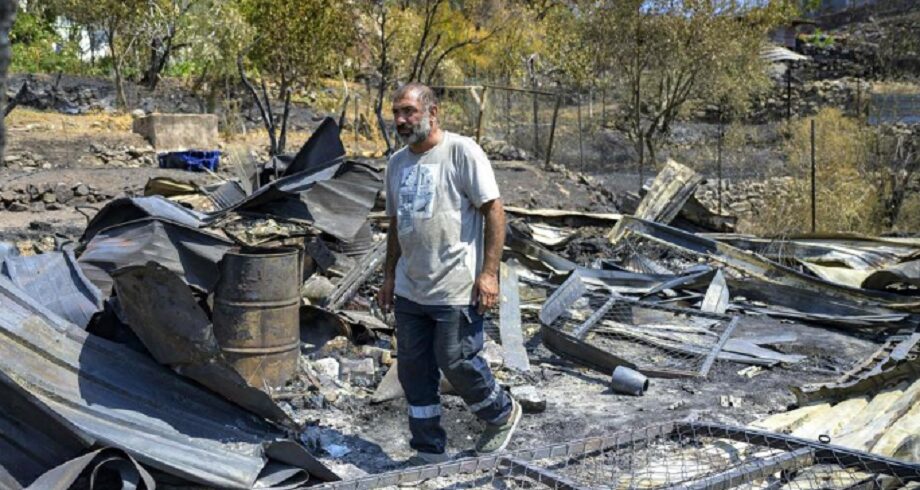 Turquie : Les incendies à Izmir en majorité contenus 1 vis 0818202415452431