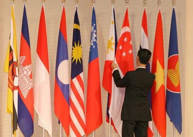 L’Inde et Singapour renforcent leur coopération 1 ASEAN st.jpg