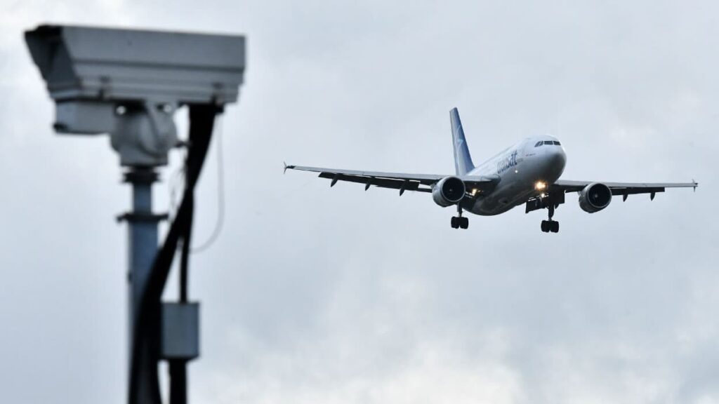 avion - MCG24 FR