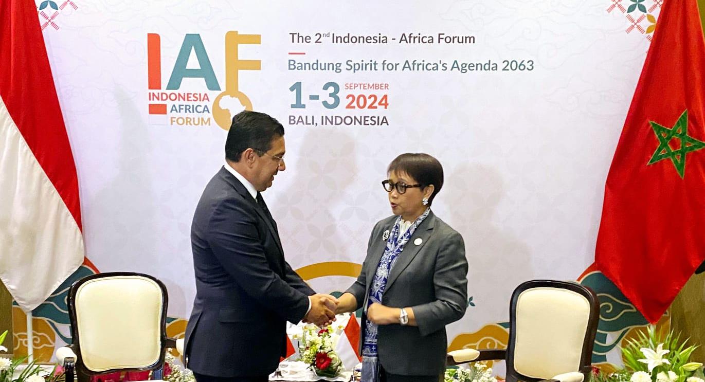 Nasser Bourita s'entretient à Bali avec la ministre indonésienne des Affaires étrangères 1 vis 0902202412282379