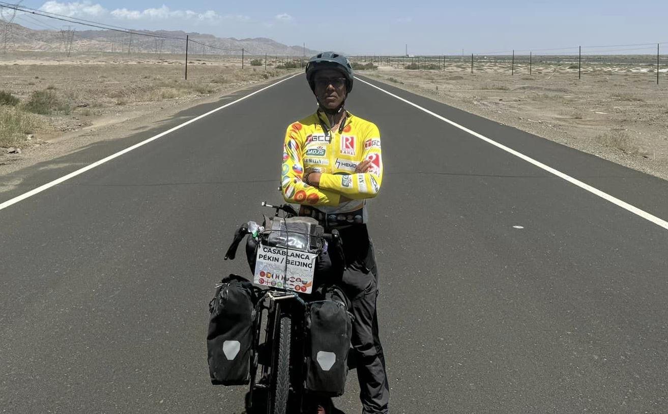 Casablanca - Pékin : le globe-trotter marocain Karim Mosta achève un périple à vélo de sept mois 1 vis 0909202410401019
