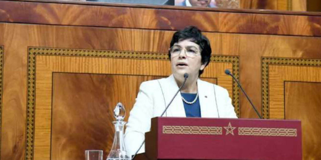 La Présidente de la Cour des Comptes, Zineb El Adaoui, présente le bilan 2023-2024 devant le Parlement 1 Zineb El Adaoui large
