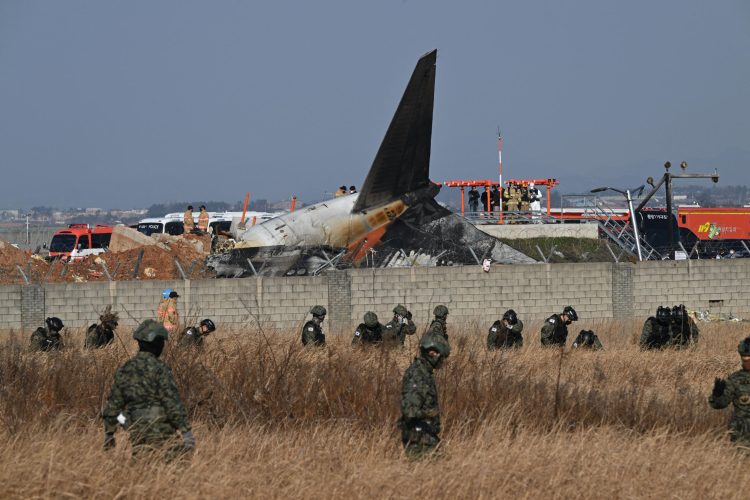 Interdiction de Voyage pour le PDG de Jeju Air après le Crash Mortel à l’Aéroport de Muan 1 crash e1735651987616